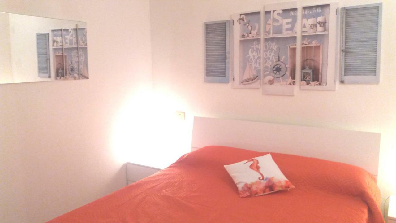 Appartamento Fronte Mare Санта-Тереза-Галлура Экстерьер фото