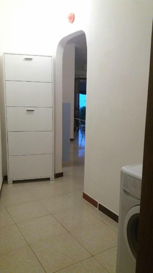 Appartamento Fronte Mare Санта-Тереза-Галлура Экстерьер фото